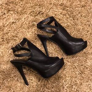 BCBG HEELS